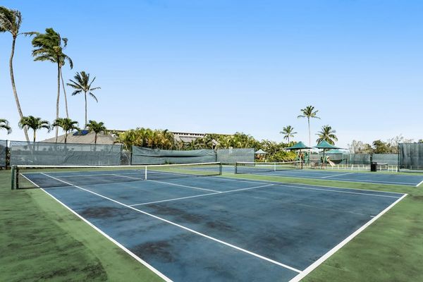 The Cliffs Resort tennis courts