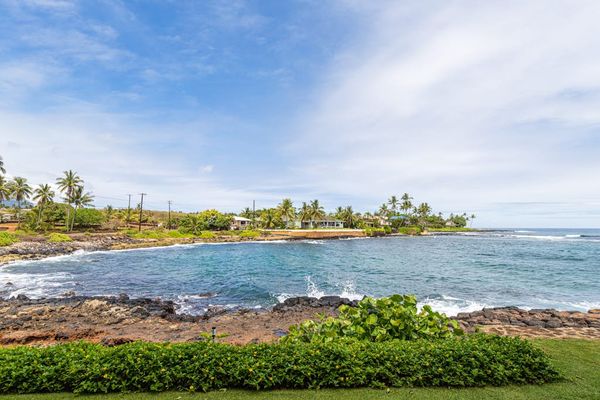 Stunning Oceanfront Just Steps Away