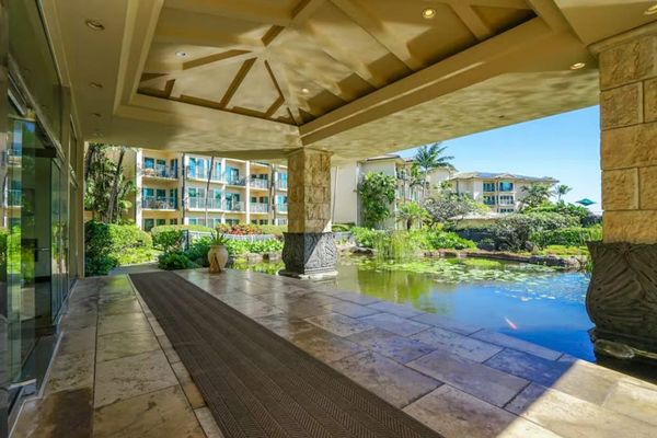 Covered Outdoor Pavilion Overlooking Resort Pool & Courtyard