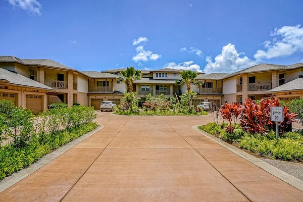 Pili Mai Resort
