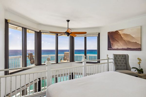 Queen bed in the loft with amazing views of the Pacific Ocean.