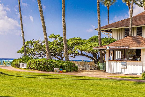 Lush, tropical scenery all around the Kiahuna Plantation Resort.