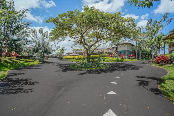 Scenic Resort Arrival Drive