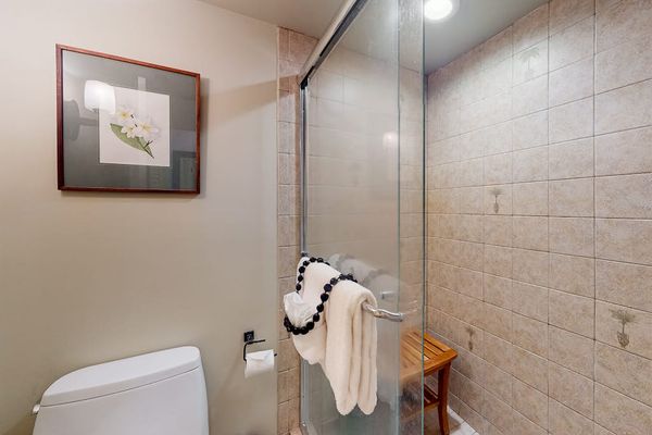 Clean, modern, and inviting—your perfect space to refresh and relax