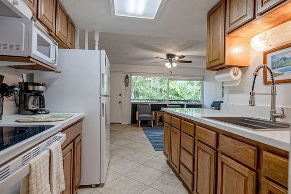 Fully Equipped Kitchen For Island Feasts