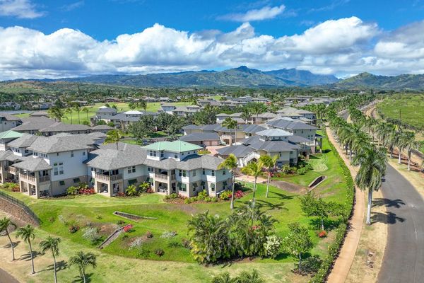 Sweeping Views Of Tropical Paradise