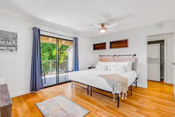 Spacious Loft Bedroom Getaway