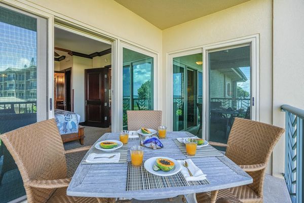 Private Balcony Dining With Tropical Views