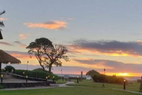 Spectacular Island Sunset Views