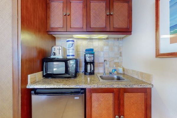 Convenient Kitchenette For All Your Beach Snacks