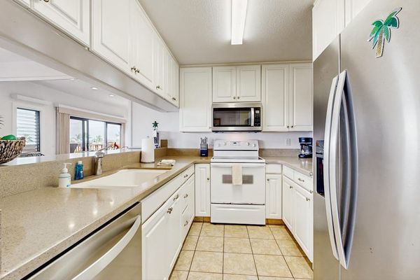 Bright And Functional Kitchen