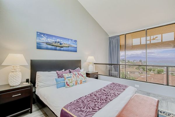 Comfortable Guest Bedroom Hideaway