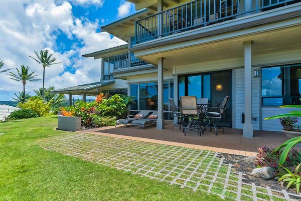 Explore Kapalua Bay Villas resort grounds are a tropical paradise.