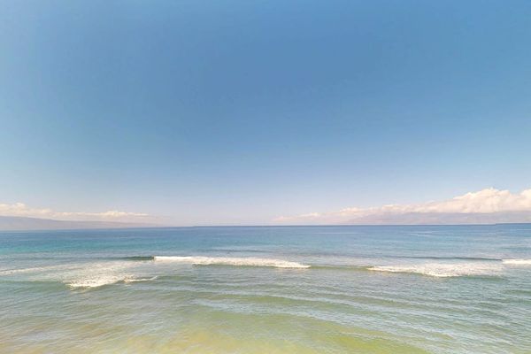 Breathtaking Pacific Horizon At Your Doorstep