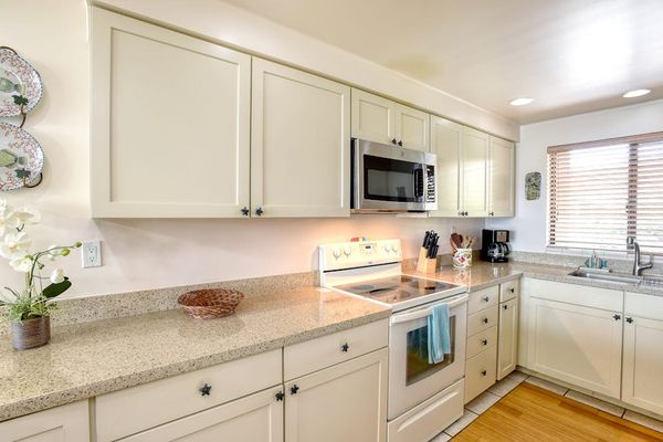 Bright Kitchen For Home Cooked Meals