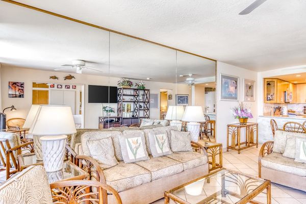 Spacious Coastal Living Made For Relaxation