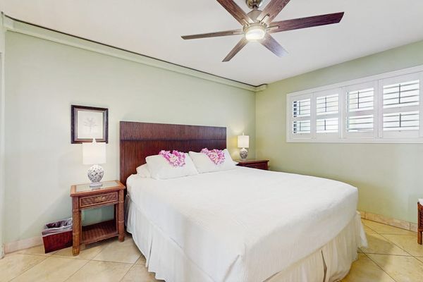 Peaceful King Bedroom Retreat