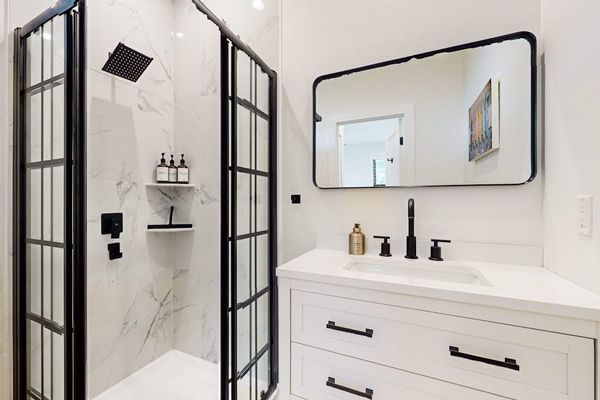 Stylish Spa Inspired Full Bathroom