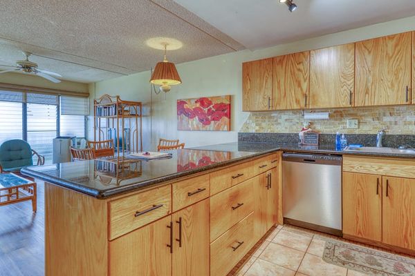 Spacious Kitchen For Home Cooking