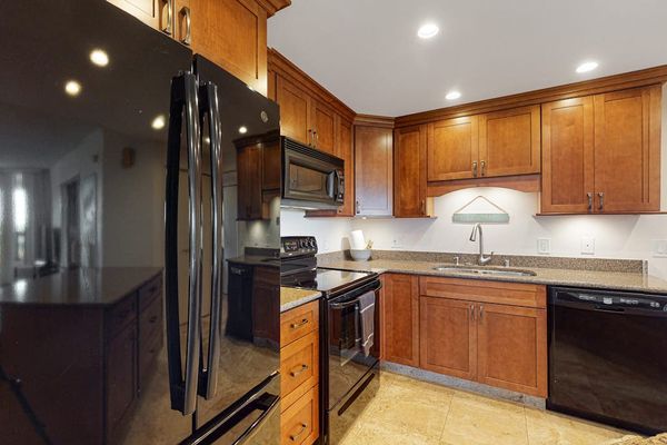 Full kitchen with modern appliances for easy cooking