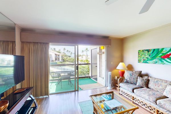 Relaxing Living Space To Unwind