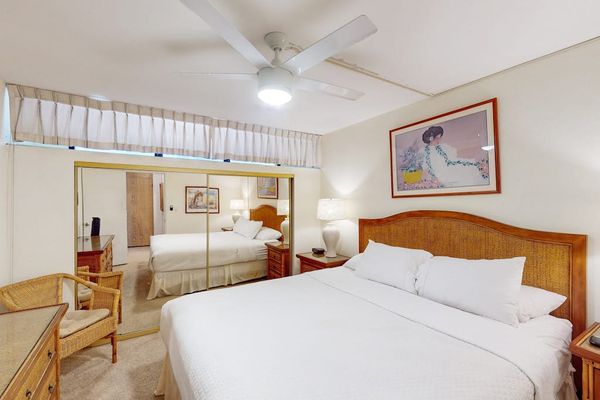 Peaceful Retreat With Plush King Bed