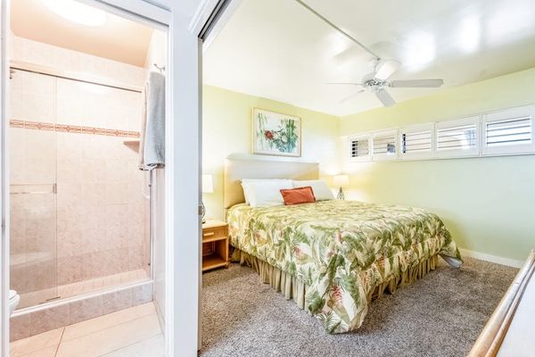 Bright En-Suite Bedroom Flowing To Private Bath
