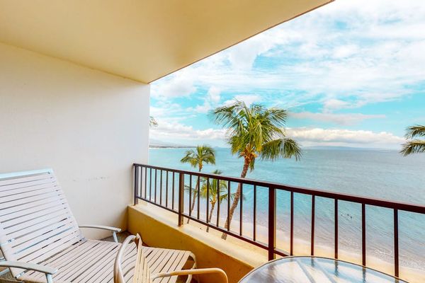 Ocean View Balcony For Sunset Moments