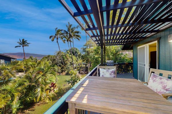 Tropical Lanai With Garden Views