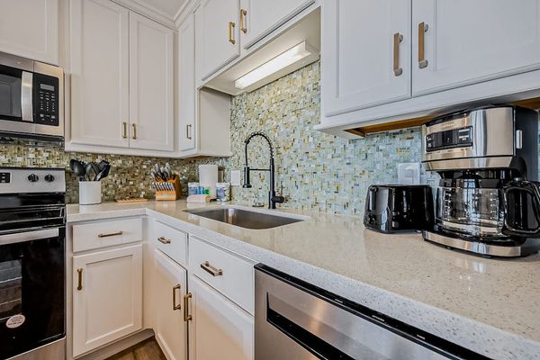 Fully Equipped Kitchen For Easy Cooking
