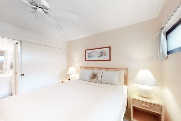 Master bedroom with en-suite bathroom