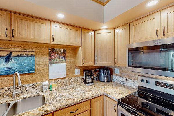 Granite Kitchen With Storage