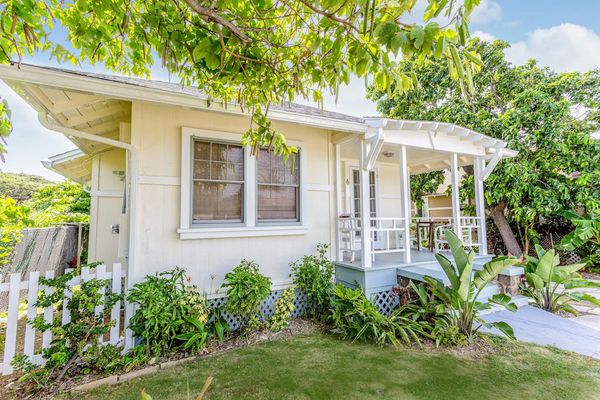 Your relaxing stay begins the moment you enter this charming cottage retreat