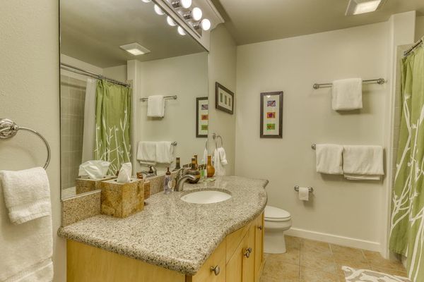 Refresh and recharge in a clean and comfortable full bathroom designed for your convenience.