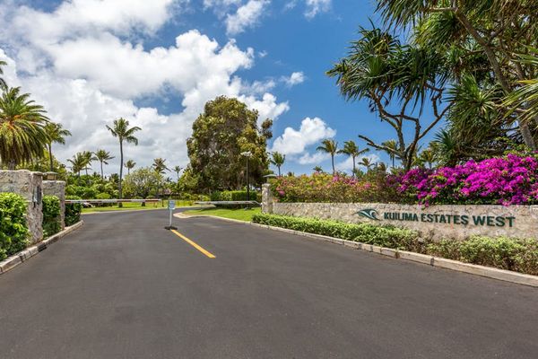 Your stay begins with a beautiful first impression.