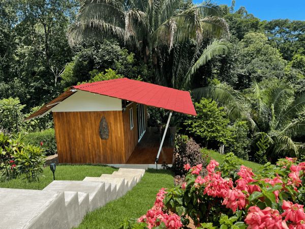 Casita is the 4th bedroom
Balcony, AC and kitchenette