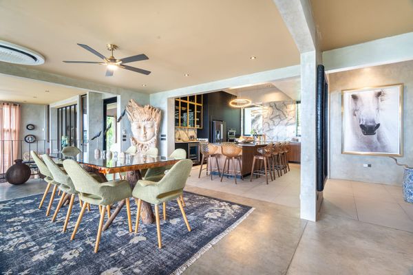 generously sized, open lounge, blending elegance and spaciousness.