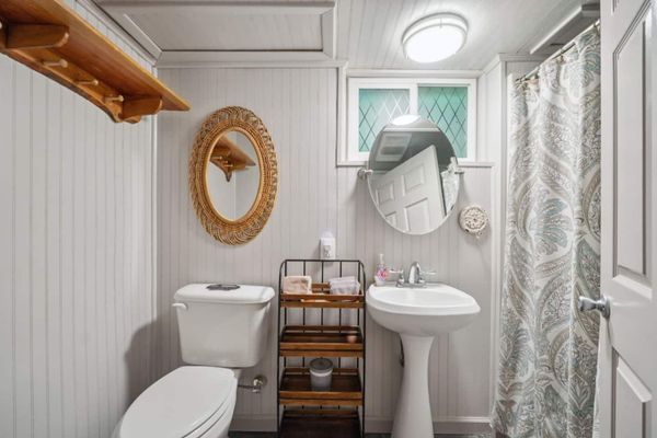 Downstairs bath
