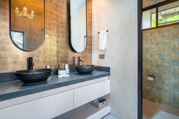 En-suite bathroom for Suite #4 - it also has a bathtub and a rain shower.