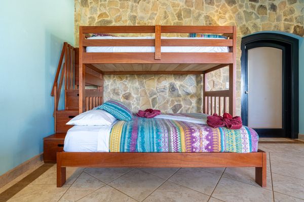 Kids and bunk bedroom with private access to the outdoor terrace