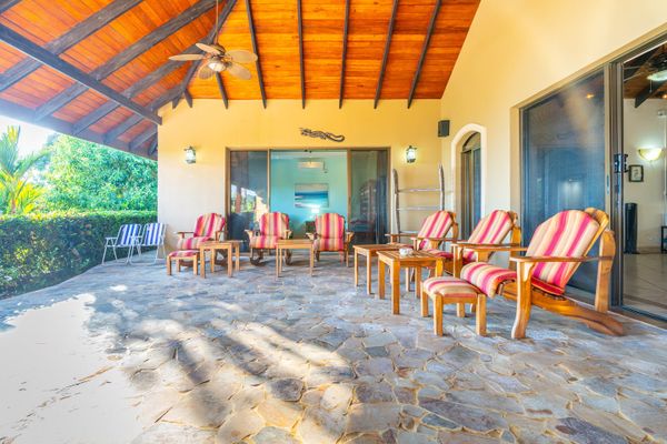 Covered  ocean view sitting area