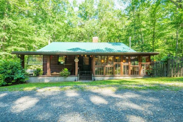 Cottage front