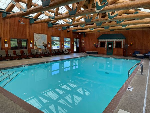 There is a swimming pool, Jacuzzi and exercise room available via the Big Sandy Lodge. There is a $40 fee, paid directly to the Lodge, per reservation, per family, to access those amenities.