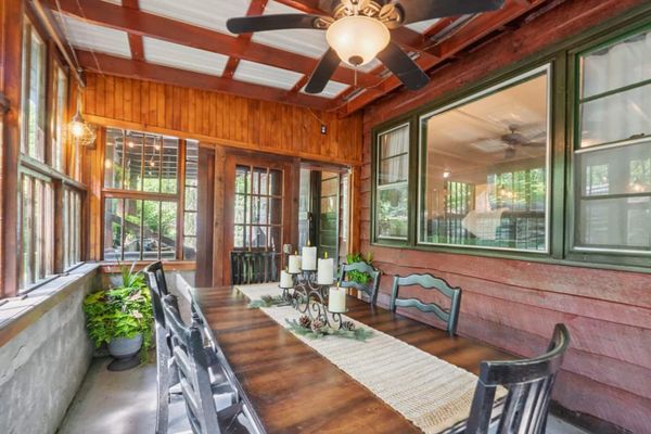 Porch dining area
