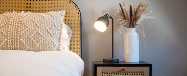 Room only / b&b