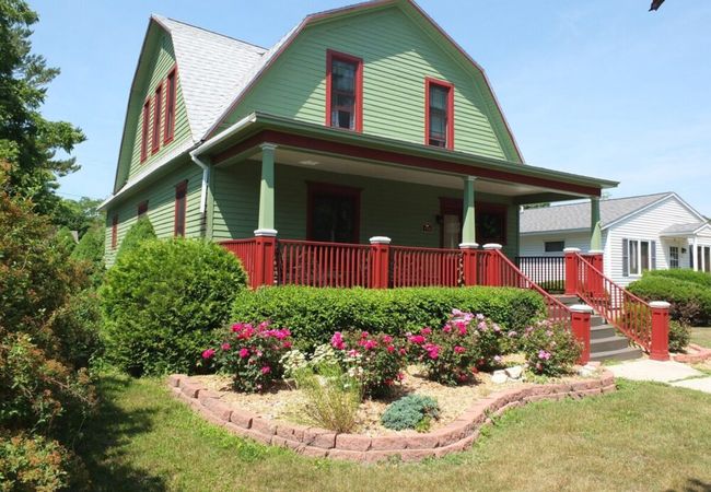 Leelanau cottage – gorgeous & great location!