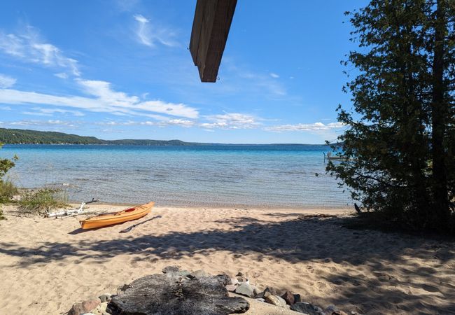 New! Lwardcove – Beachfront Beauty!
