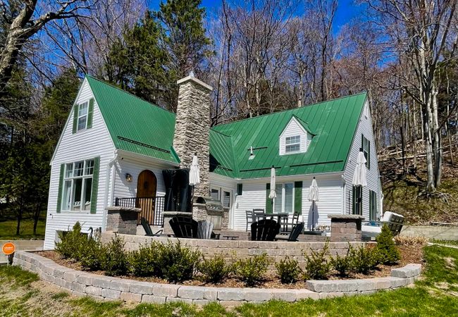 NEW!  The Frankfort Beach Retreat – Gorgeous!