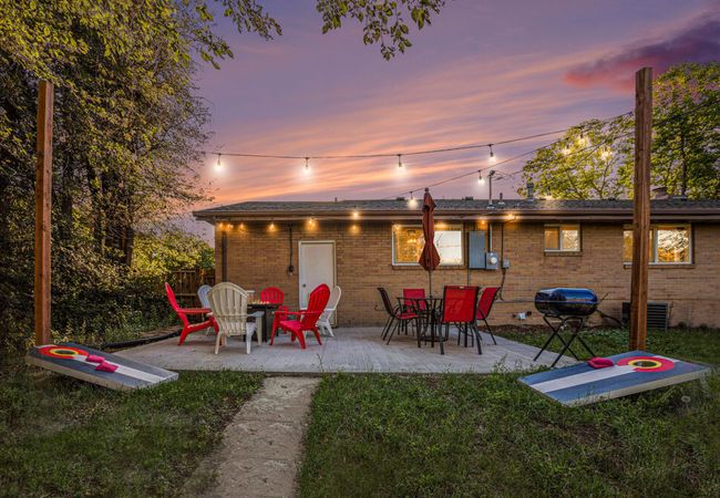 Spacious multi-space home in centennial