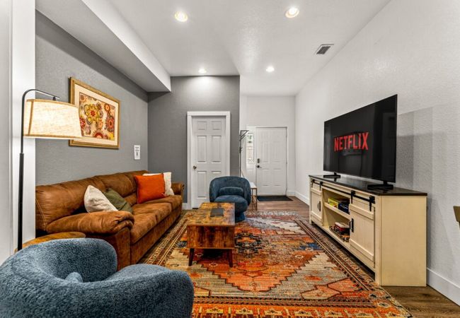 Chic city stay | near dt